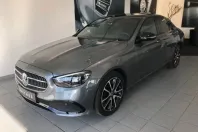 Mercedes-Benz E 220 din 2021 cu 46.239 km - oferta MER125728 - foto 1
