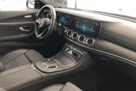 Mercedes-Benz E 220 din 2021 cu 46.239 km - oferta MER125728 - foto 13