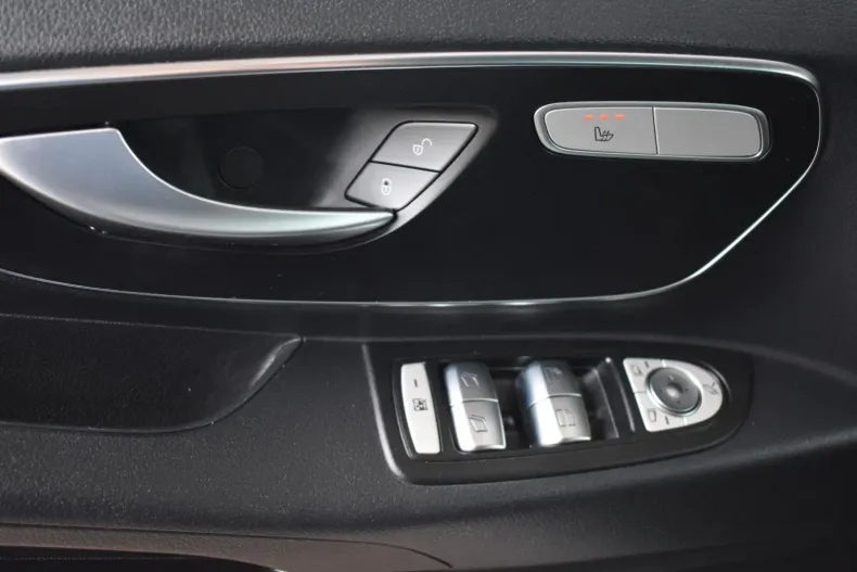 Mercedes-Benz V 250 din 2021 cu 32.680 km - oferta MER125733 - foto 21