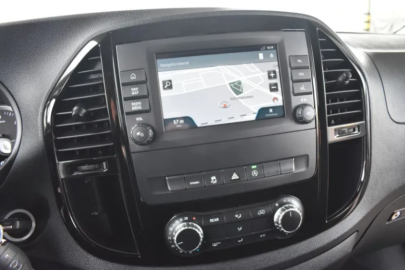 Mercedes-Benz V 250 din 2021 cu 32.680 km - oferta MER125733 - foto 23