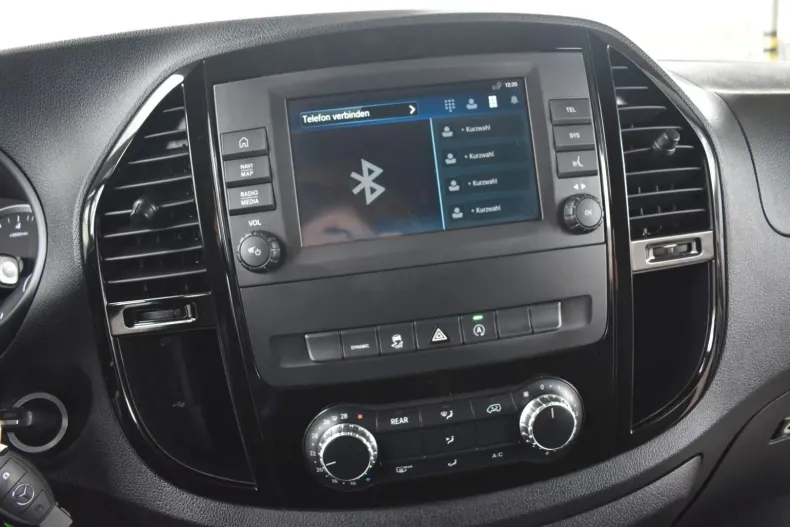 Mercedes-Benz V 250 din 2021 cu 32.680 km - oferta MER125733 - foto 24