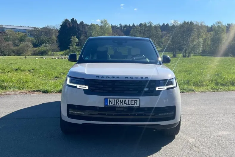 Land Rover Range Rover din 2023 cu 27.900 km - oferta LAN125737 - foto 2