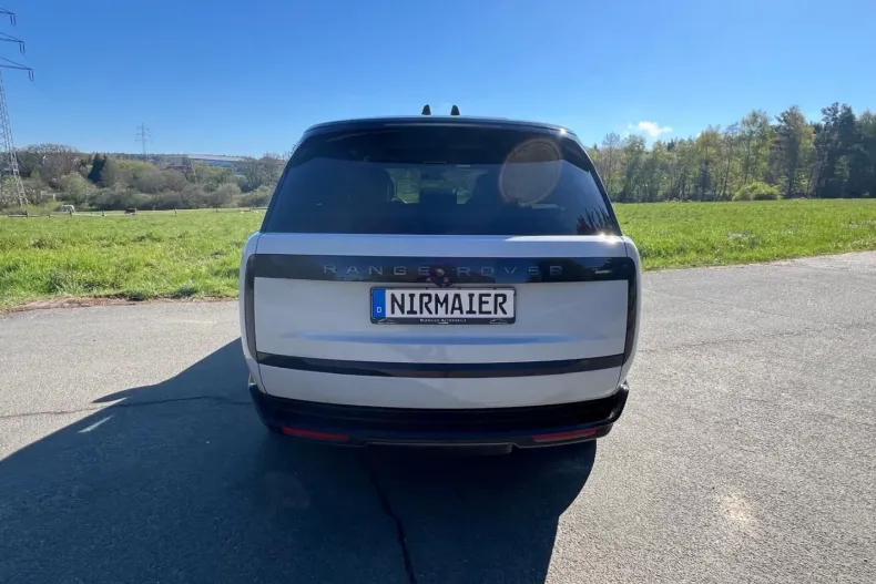 Land Rover Range Rover din 2023 cu 27.900 km - oferta LAN125737 - foto 5