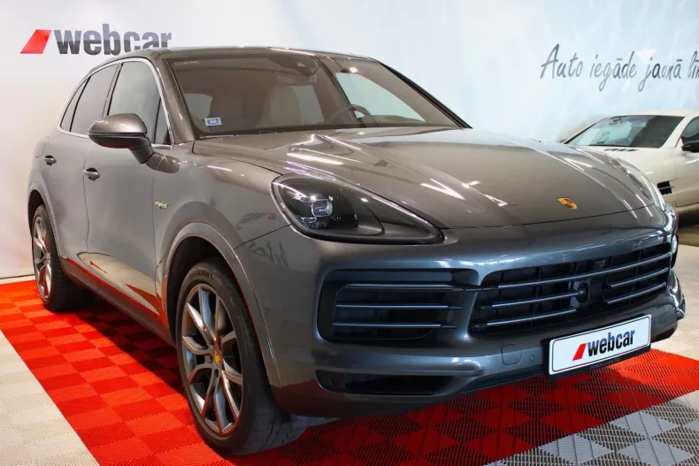 Porsche Cayenne din 2020 cu 51.261 km - oferta POR125738 - foto 3