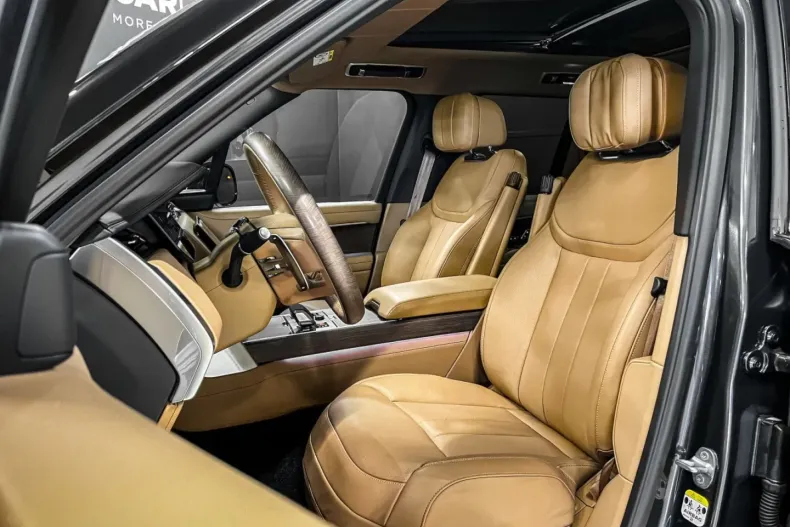 Land Rover Range Rover din 2023 cu 15.000 km - oferta LAN125740 - foto 4