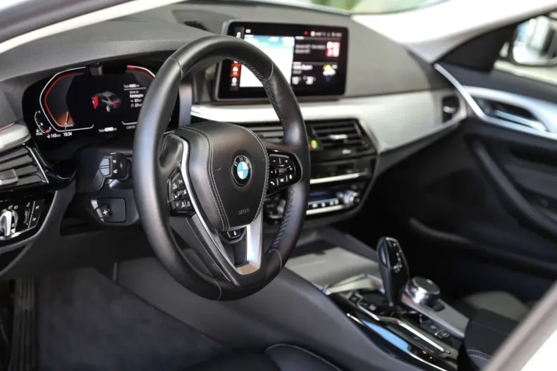 BMW 520 din 2022 cu 40.969 km - oferta BMW125745 - foto 5