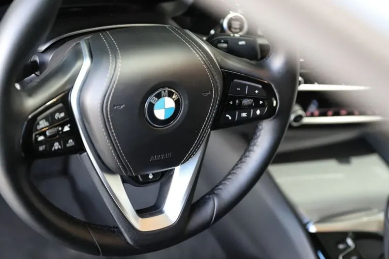 BMW 520 din 2022 cu 40.969 km - oferta BMW125745 - foto 6