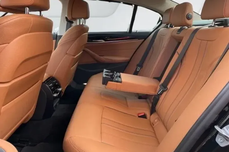 BMW 530 din 2020 cu 27.764 km - oferta BMW125748 - foto 7