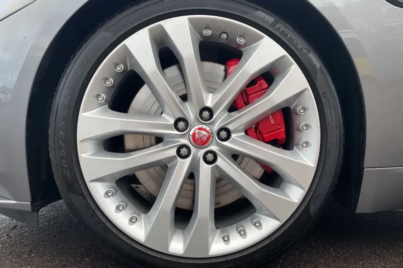 Jaguar F-Type din 2023 cu 14.000 km - oferta JAG125755 - foto 8