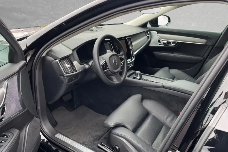 Volvo S90 din 2023 cu 22.000 km - oferta VOL125758 - foto 3