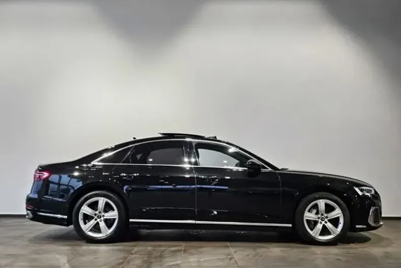 Audi A8 din 2023 cu 27.610 km - oferta AUD125760 - foto 5