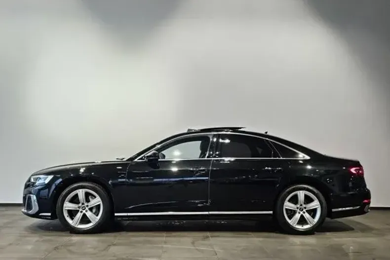 Audi A8 din 2023 cu 27.610 km - oferta AUD125760 - foto 9