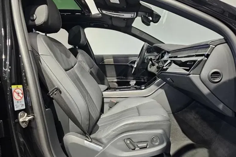 Audi A8 din 2023 cu 27.610 km - oferta AUD125760 - foto 11