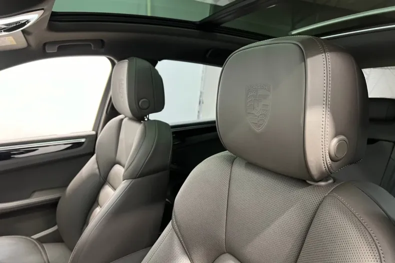 Porsche Macan din 2022 cu 37.000 km - oferta POR125766 - foto 10