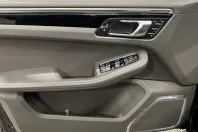 Porsche Macan din 2022 cu 37.000 km - oferta POR125766 - foto 17