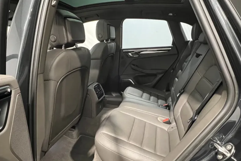 Porsche Macan din 2022 cu 37.000 km - oferta POR125766 - foto 18