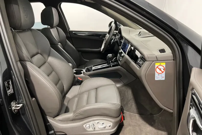 Porsche Macan din 2022 cu 37.000 km - oferta POR125766 - foto 20