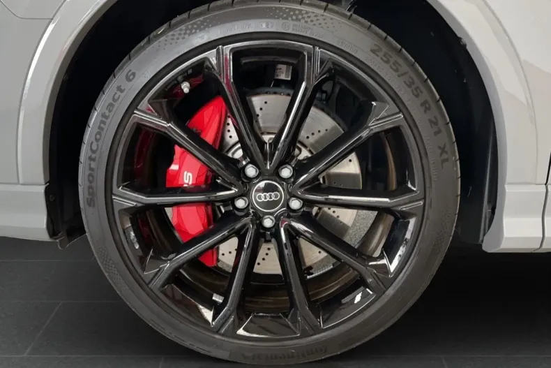 Audi RSQ3 din 2023 cu 9.081 km - oferta AUD125767 - foto 17