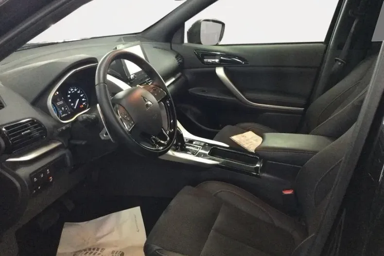 Mitsubishi Eclipse Cross din 2022 cu 14.330 km - oferta MIT125773 - foto 7