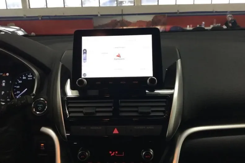 Mitsubishi Eclipse Cross din 2022 cu 14.330 km - oferta MIT125773 - foto 12