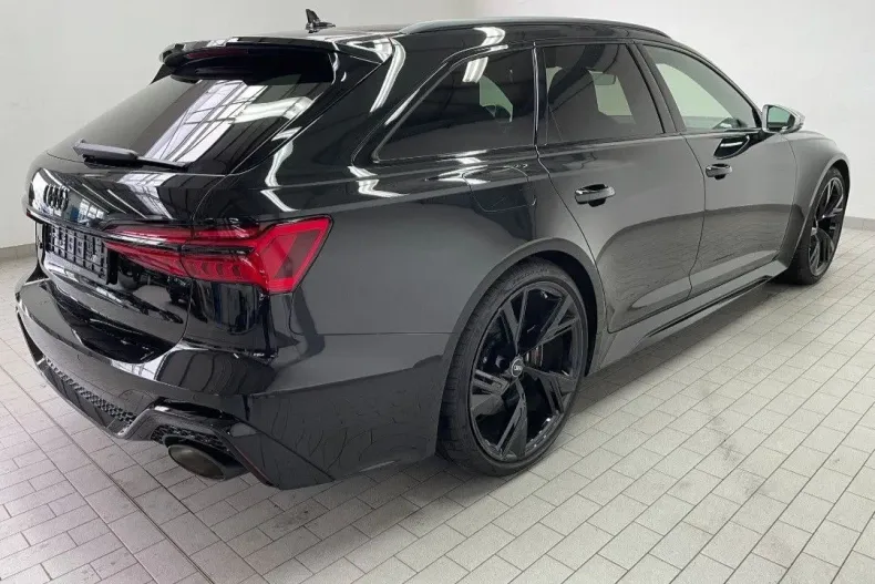 Audi RS6 din 2021 cu 57.900 km - oferta AUD125775 - foto 4