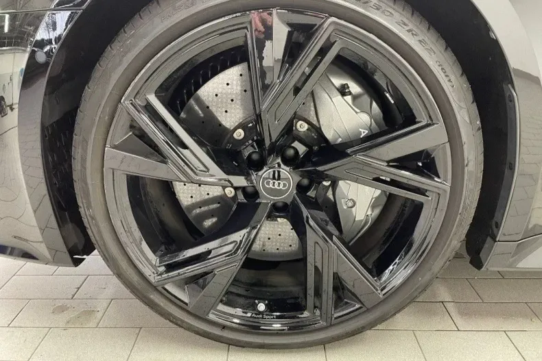 Audi RS6 din 2021 cu 57.900 km - oferta AUD125775 - foto 7