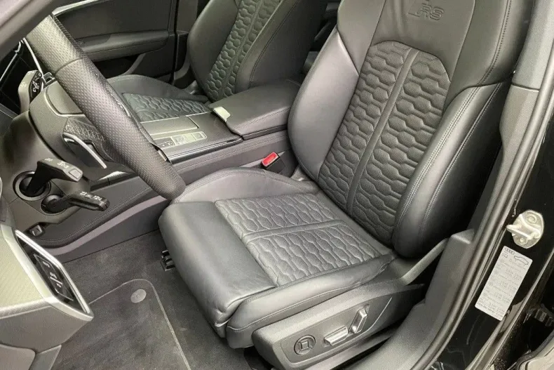 Audi RS6 din 2021 cu 57.900 km - oferta AUD125775 - foto 12