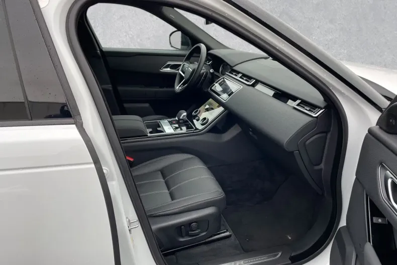 Land Rover Range Rover Velar din 2023 cu 28.000 km - oferta LAN125776 - foto 3