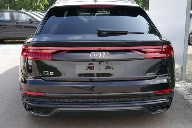 Audi Q8 din 2023 cu 10 km - oferta AUD125777 - foto 5
