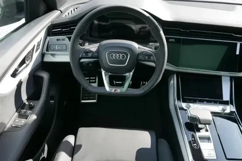 Audi Q8 din 2023 cu 10 km - oferta AUD125777 - foto 8