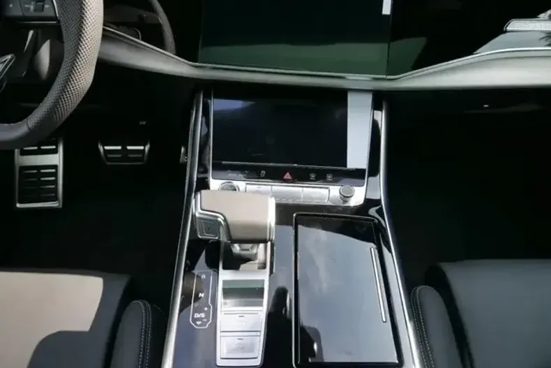 Audi Q8 din 2023 cu 10 km - oferta AUD125777 - foto 9