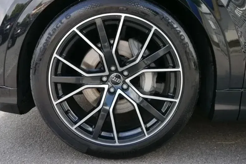 Audi Q8 din 2023 cu 10 km - oferta AUD125777 - foto 14