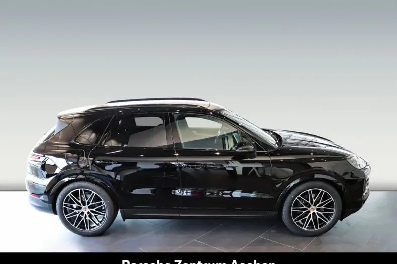 Porsche Cayenne din 2024 cu 9.900 km - oferta POR125780 - foto 2