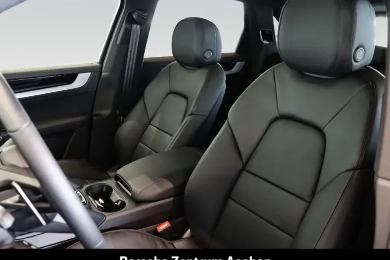 Porsche Cayenne din 2024 cu 9.900 km - oferta POR125780 - foto 9