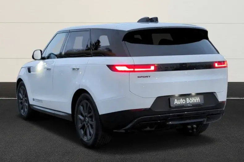 Land Rover Range Rover Sport din 2024 cu 3.500 km - oferta LAN125781 - foto 3