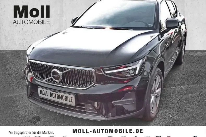 Volvo XC40 din 2023 cu 34.733 km - oferta VOL125784 - foto 1