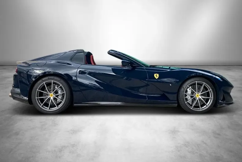 Ferrari 812 din 2022 cu 4.600 km - oferta FER125785 - foto 9