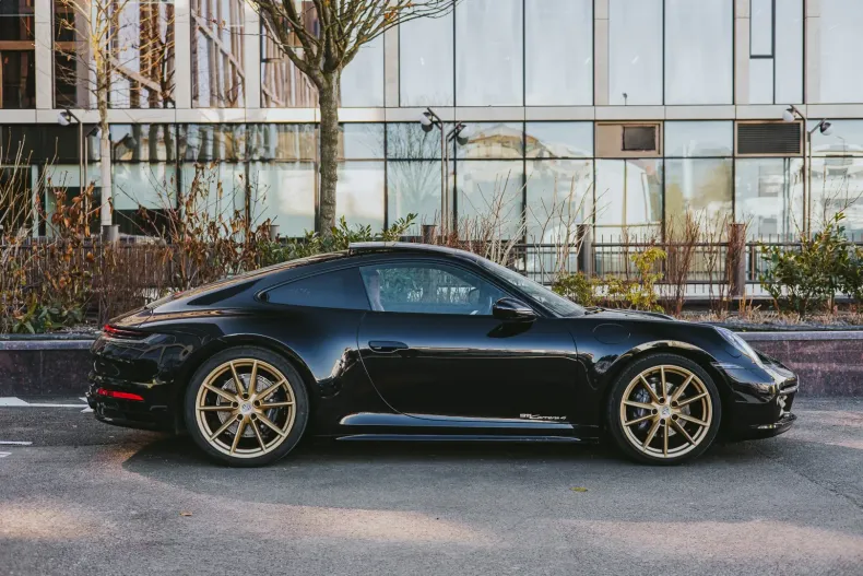 Porsche 992 din 2022 cu 17.500 km - oferta POR125786 - foto 8