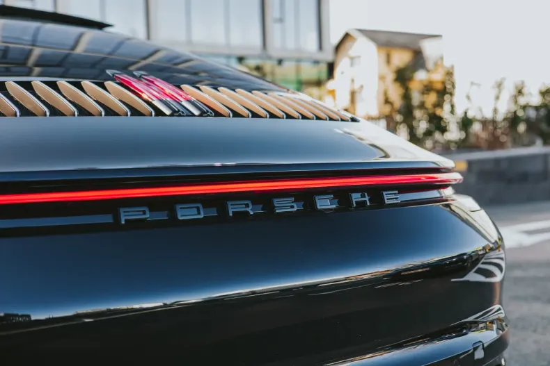 Porsche 992 din 2022 cu 17.500 km - oferta POR125786 - foto 20