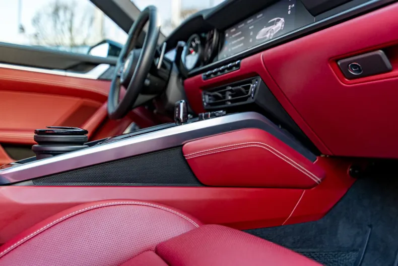 Porsche 992 din 2022 cu 17.500 km - oferta POR125786 - foto 34