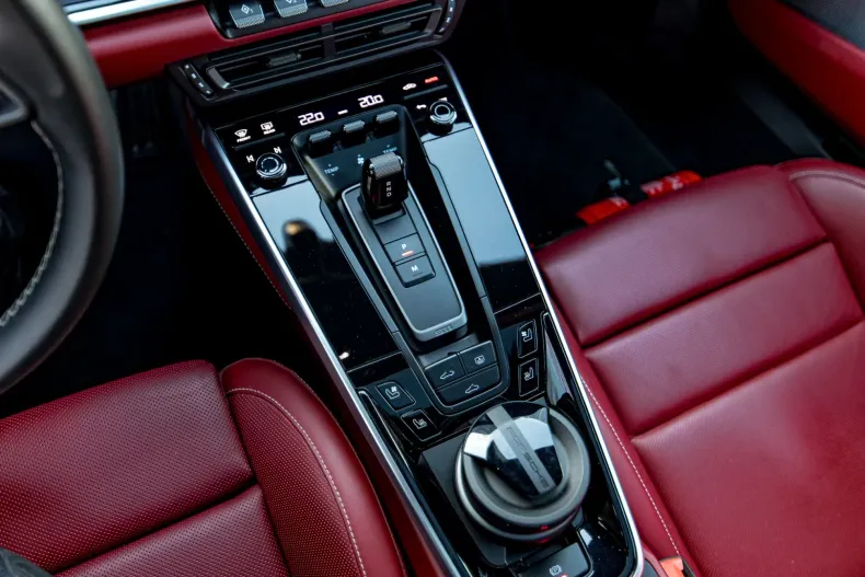 Porsche 992 din 2022 cu 17.500 km - oferta POR125786 - foto 39