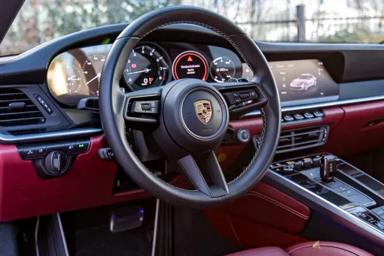 Porsche 992 din 2022 cu 17.500 km - oferta POR125786 - foto 43