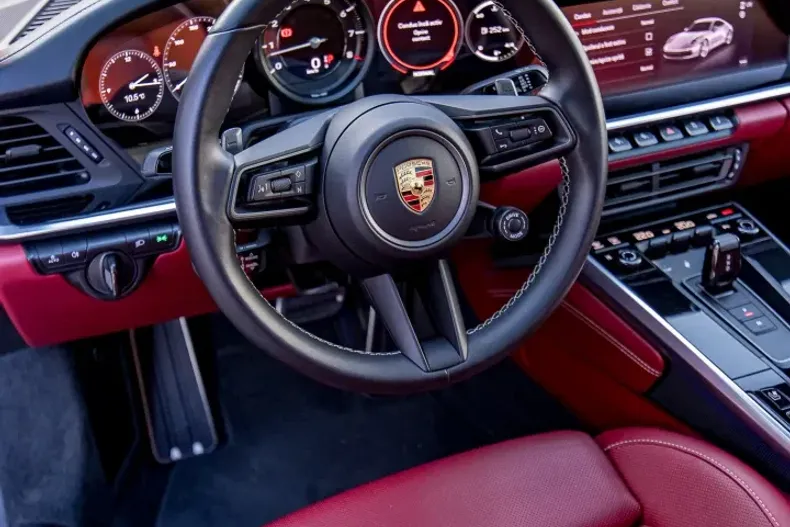 Porsche 992 din 2022 cu 17.500 km - oferta POR125786 - foto 44