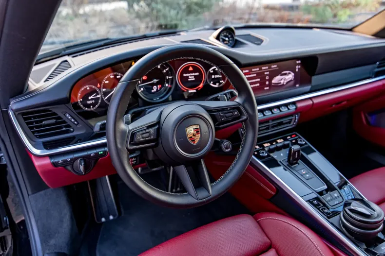 Porsche 992 din 2022 cu 17.500 km - oferta POR125786 - foto 46