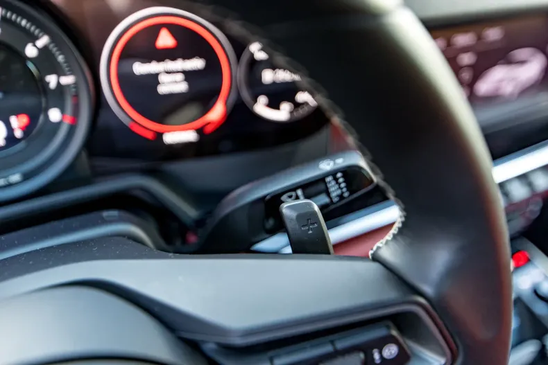 Porsche 992 din 2022 cu 17.500 km - oferta POR125786 - foto 48