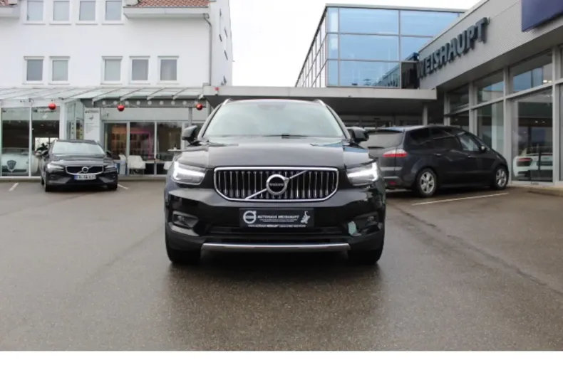 Volvo XC40 din 2021 cu 43.000 km - oferta VOL125787 - foto 2