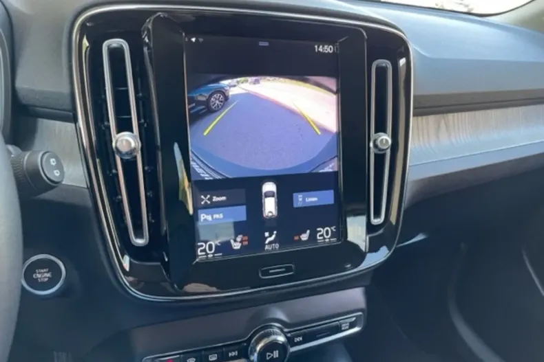 Volvo XC40 din 2020 cu 62.000 km - oferta VOL125788 - foto 14