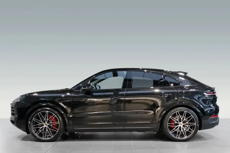 Porsche Cayenne din 2024 cu 15 km - oferta POR125789 - foto 2