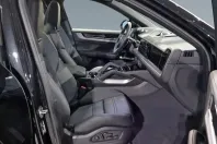 Porsche Cayenne din 2024 cu 15 km - oferta POR125789 - foto 9