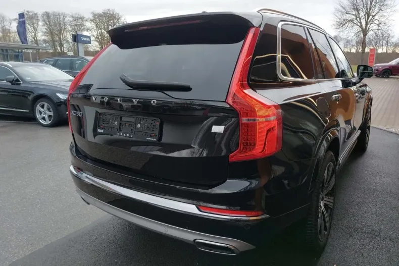 Volvo XC90 din 2021 cu 49.950 km - oferta VOL125790 - foto 4